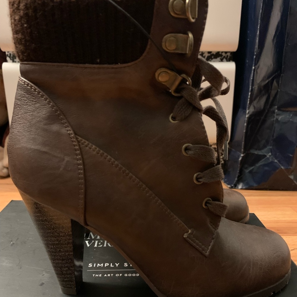 NWT Brown Pleather Forever 21 Heeled Booties